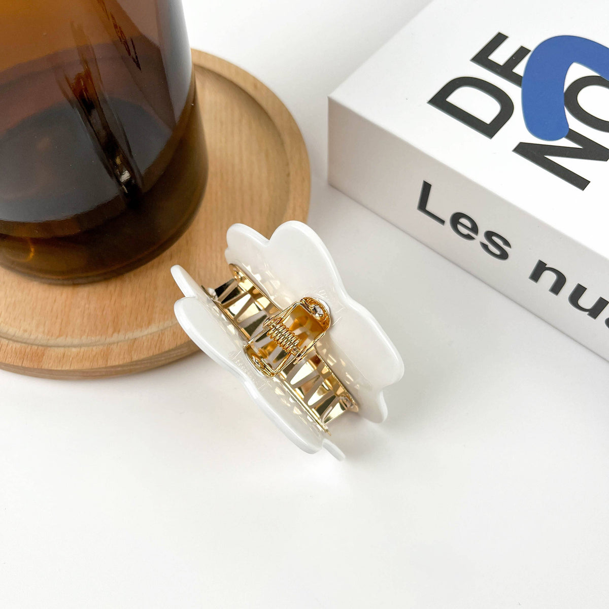 Pince à cheveux pince écaille forme œuf au plat