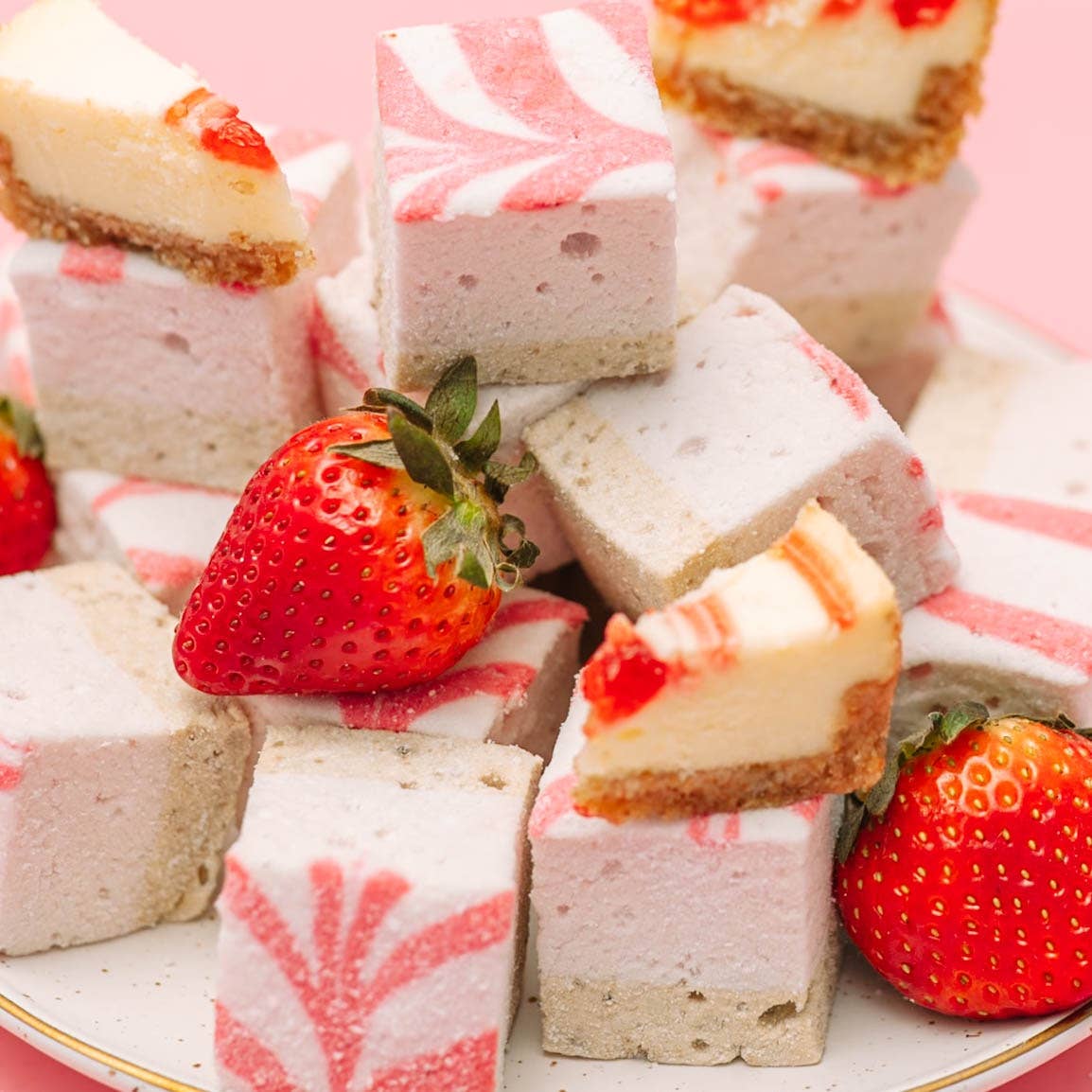 Guimauves cheesecake à la fraise / Sans gluten / Confiserie
