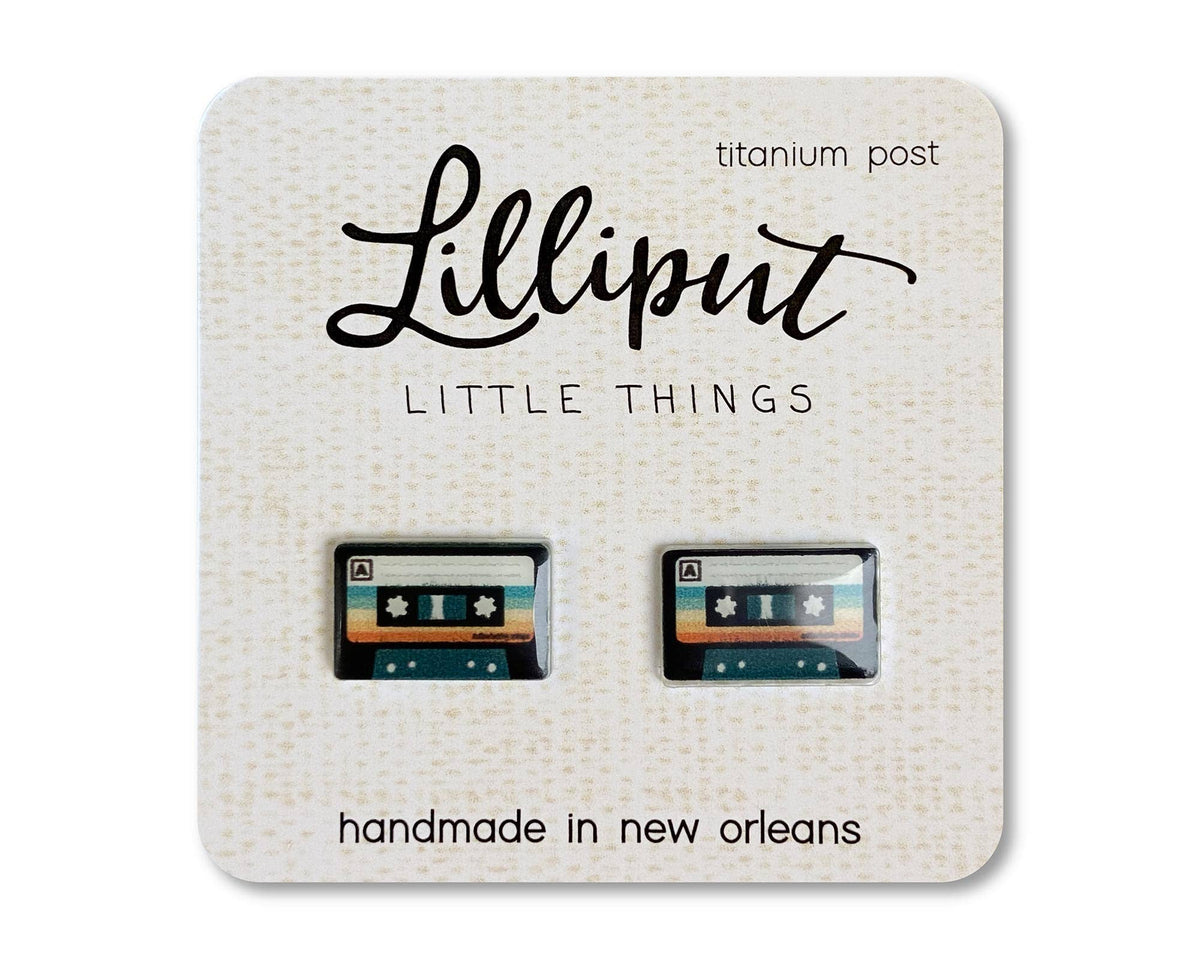 Boucles d’oreilles rétro cassette avec tiges en titane