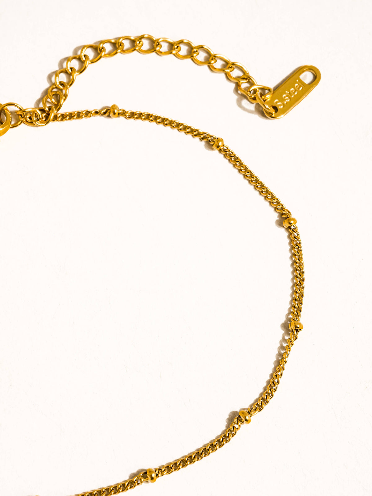 Chevillères classiques à chaînes perlées plaquées or 18 carats résistantes au ternissement: Or jaune