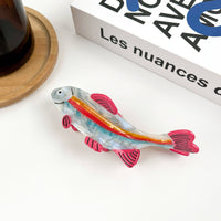 Barrette pince en acétate colorée en forme de poisson