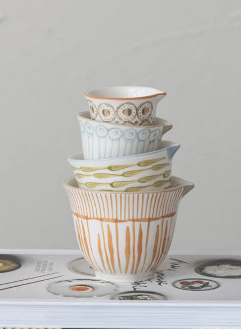 Hand-painted ceramic measuring cups, beige tint - Creative Co-op