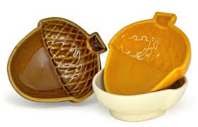 Small bowls (3) hazelnut shaped "Harvest"