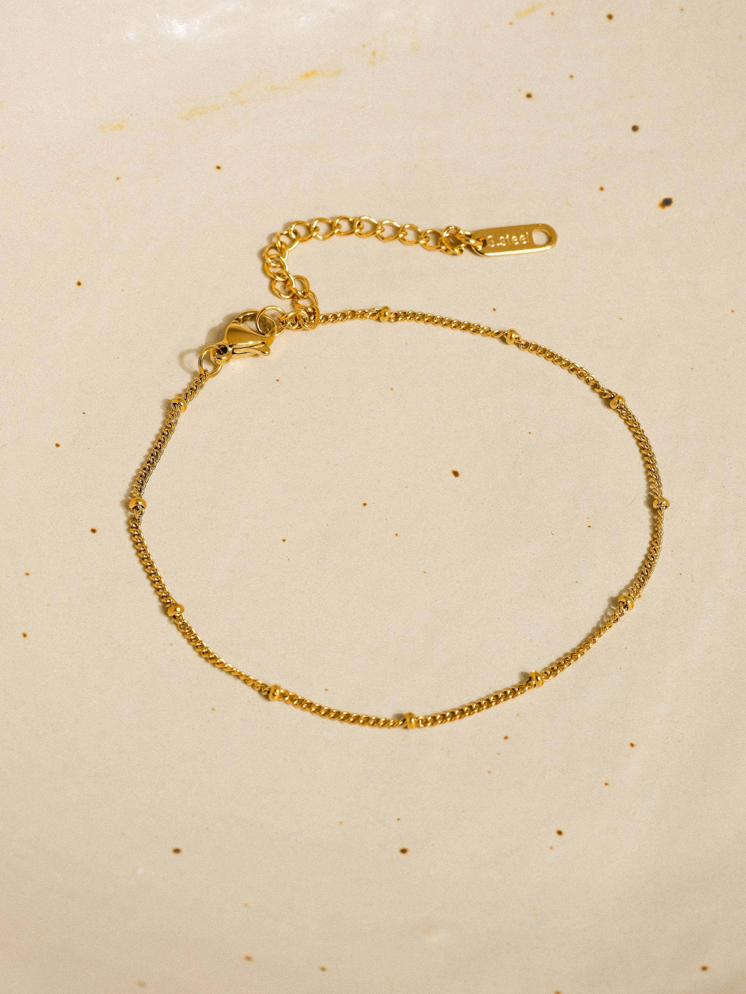Chevillères classiques à chaînes perlées plaquées or 18 carats résistantes au ternissement: Or jaune