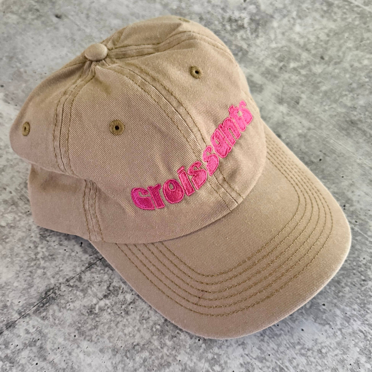 Casquette baseball « croissants » style dad hat pour chef et boulanger