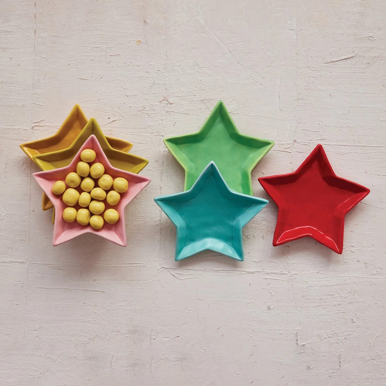 Assiette de Noël en forme d'étoile (plusieurs couleurs) - Creative Coop