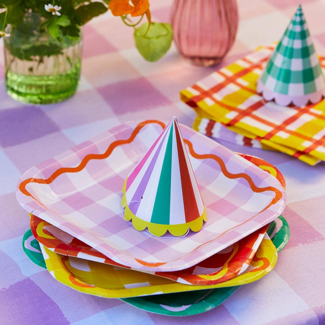 Assiettes carrées en vichy coloré - Pack de 12 | Fournitures de fête |