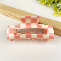 Pince à cheveux rétro à motif damier: Blanc orangé