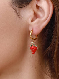 Boucles d'oreilles fraise en or 18 carats résistantes au ternissement: Rouge