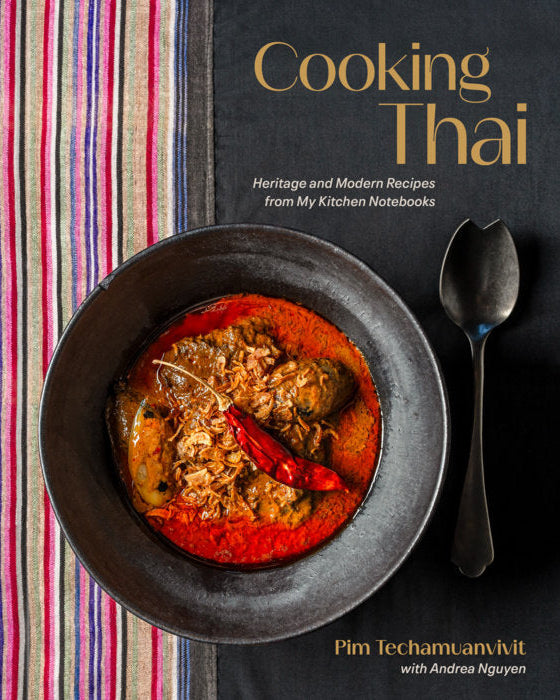 Cooking Thai - Pim Techamuanvivit & Andrea Nguyen