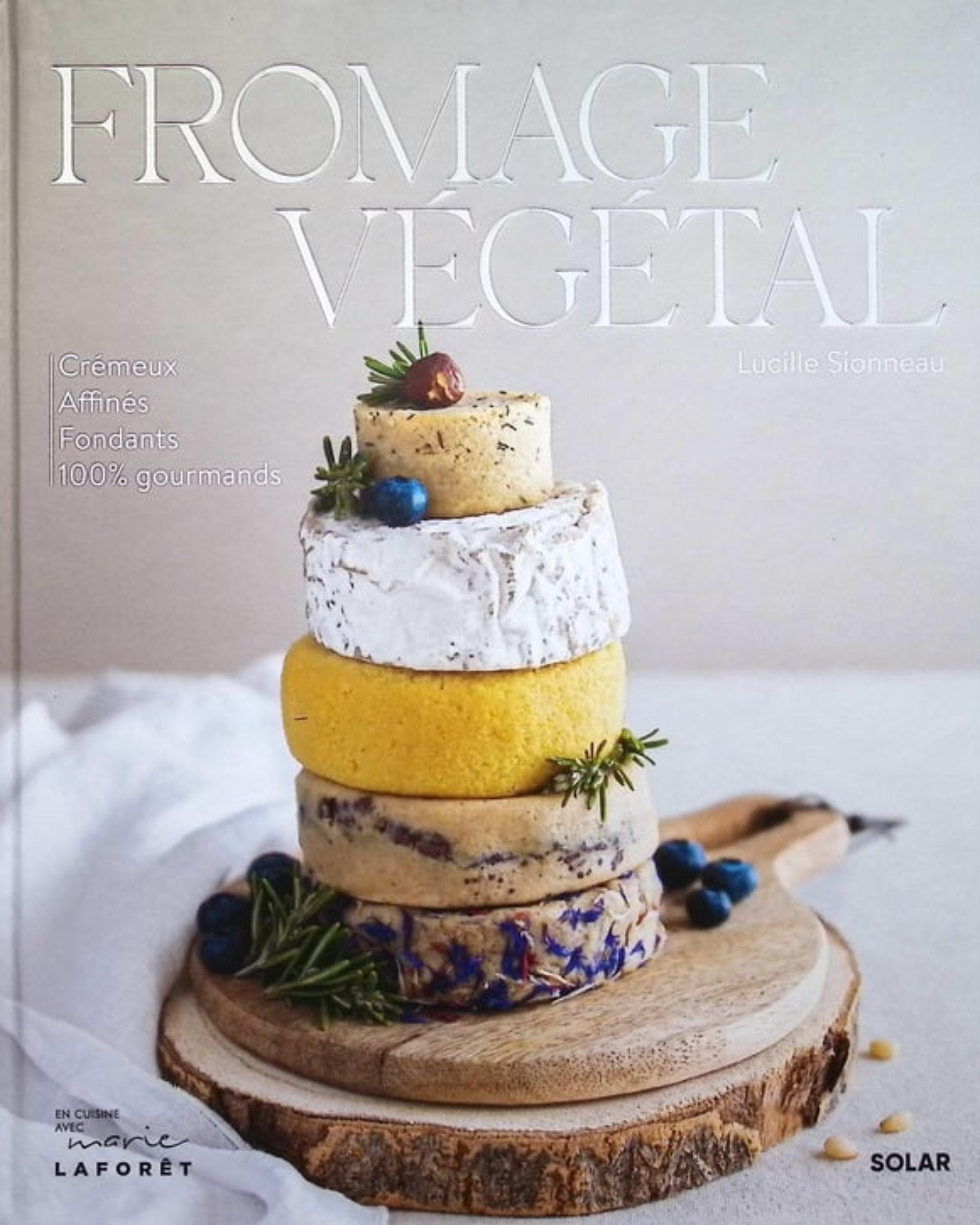 Vegan cheese: creamy, matured, melt-in-your-mouth, 100% delicious