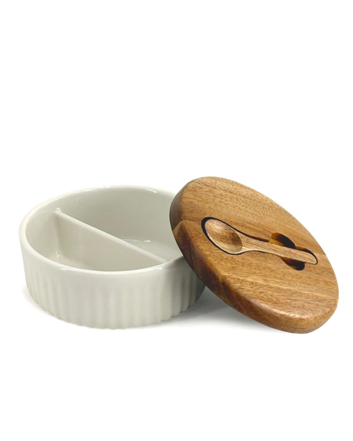 Boîte à sel compartimentée avec cuillère