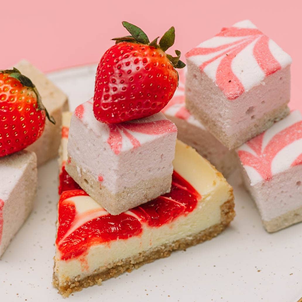 Guimauves cheesecake à la fraise / Sans gluten / Confiserie