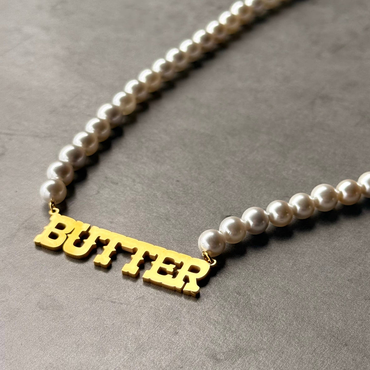 Collier en perles de faux beurre perlé nourriture boulangerie gourmet