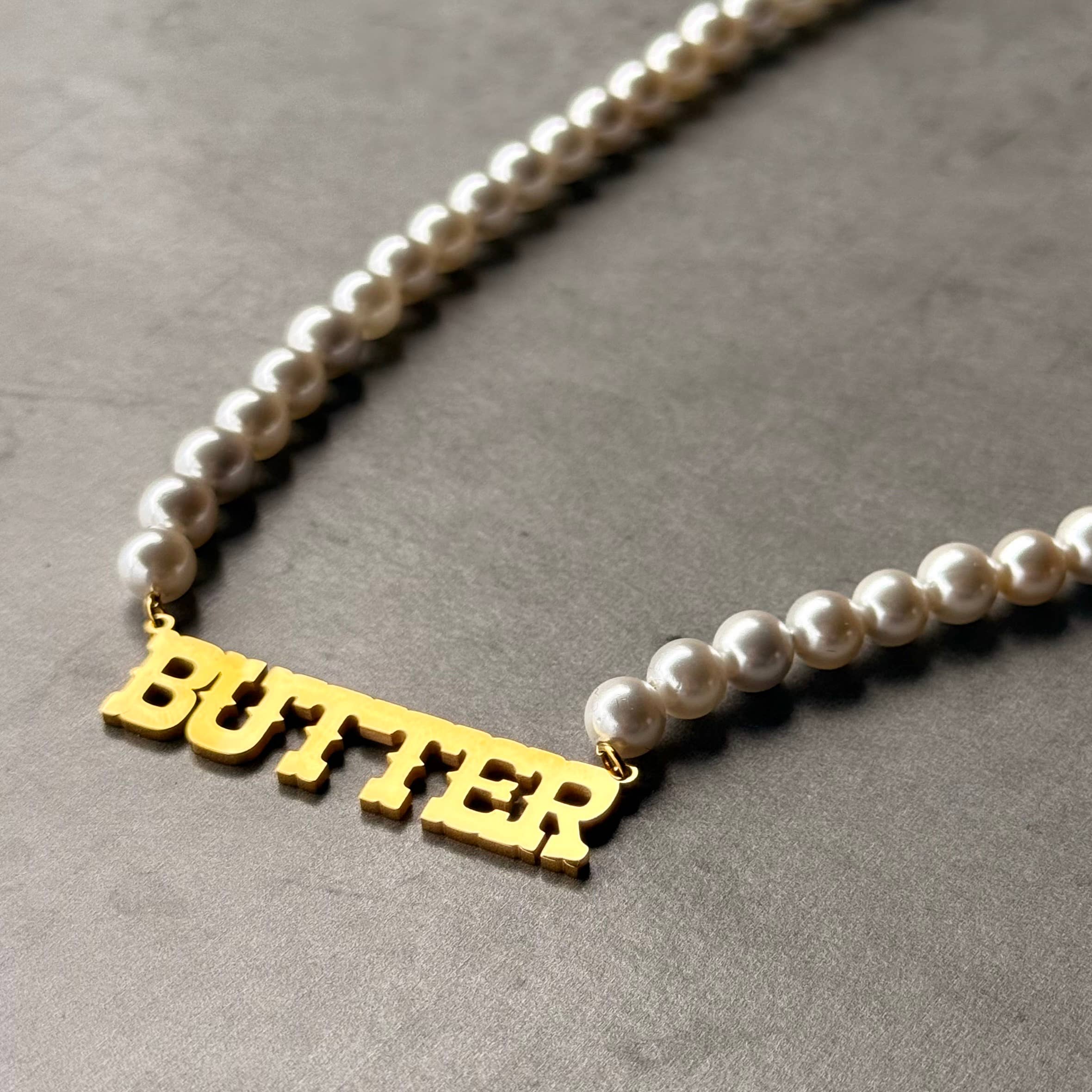 Collier en perles de faux beurre perlé nourriture boulangerie gourmet