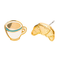 Boucles d'oreilles Croissant et Café | Puces dorées dépareillées
